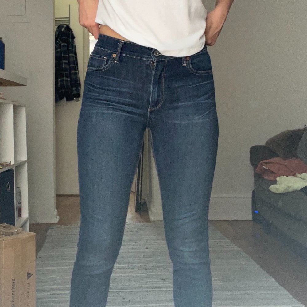 LUCKY BRAND DARK WASH SKINNY JEANS